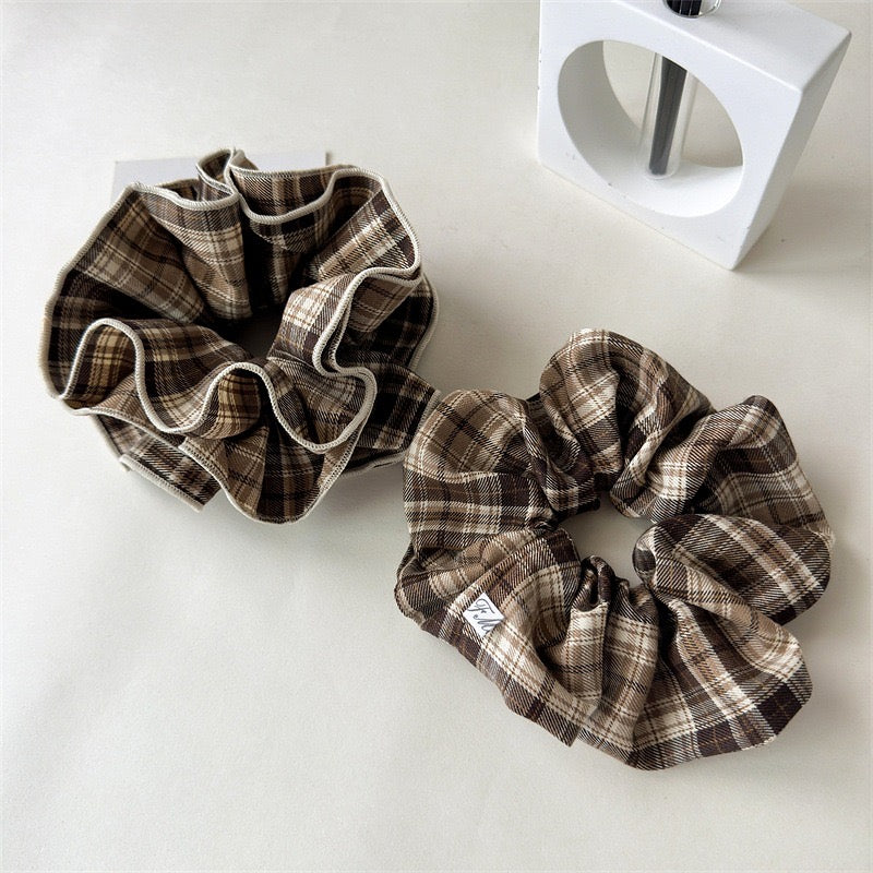 Retro Checkered Scrunchie