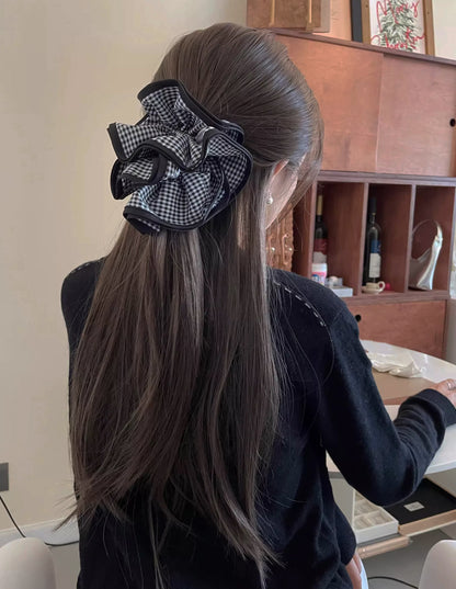 Timeless Gingham Charm oversized Scrunchie - 4 Layers